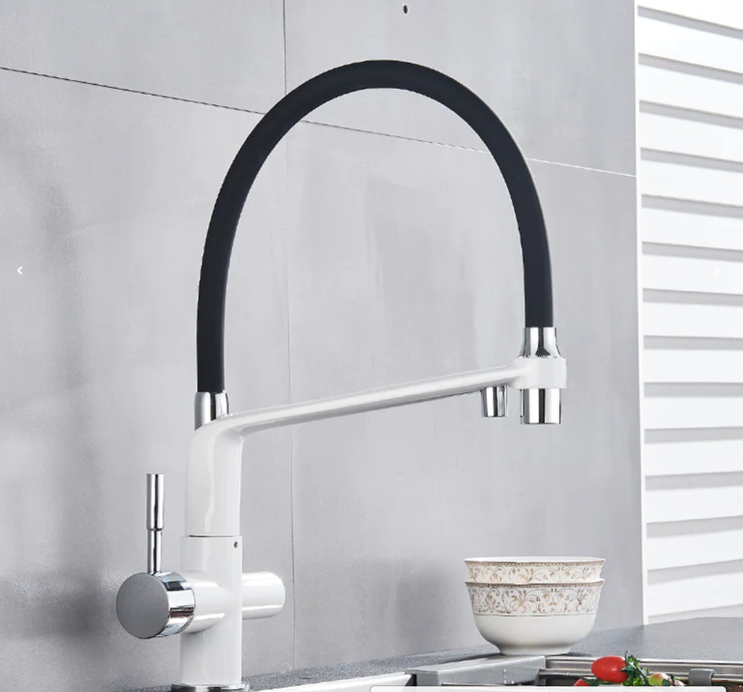 Sleek White Kitchen Faucet with Black Pull-Down Sprayer - Image 7