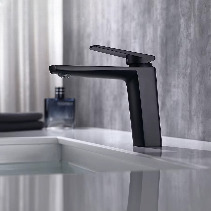 Modern Brushed Gold Single-Handle Bathroom Faucet - Image 3